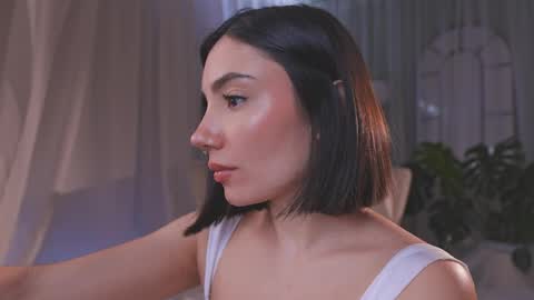 Amy Armstrong online show from April 23, 9:50 pm