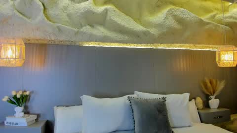 amy online show from April 22, 11:56 am