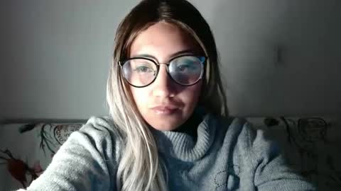 Snapshot of amycosplay99 chatting on December 31, 7:31 am amycosplay99 online show from December 31, 7:31 am