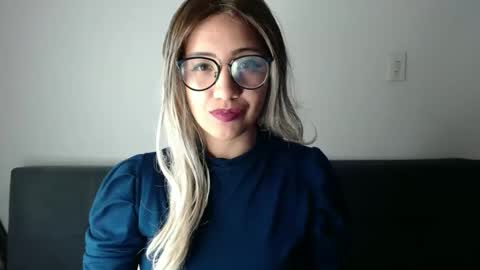 Snapshot of amycosplay99 chatting on February 16, 5:26 am amycosplay99 online show from February 16, 5:26 am