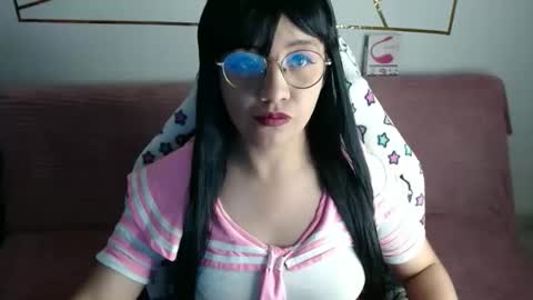 Snapshot of amycosplay99 chatting on December 1, 7:02 am amycosplay99 online show from December 1, 7:02 am