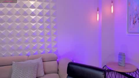 Amy  online show from December 17, 9:10 pm