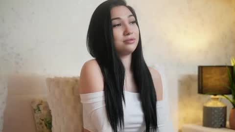  Amy  online show from April 7, 10:09 pm