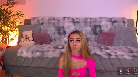 Snapshot of amykentt chatting on May 24, 4:34 pm amykentt online show from May 24, 4:34 pm
