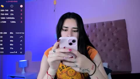 Amy ... Nice to meet u   thumb up me please its important online show from March 3, 4:58 am