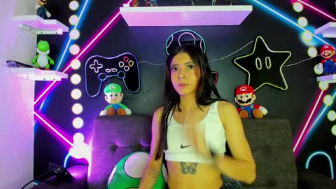 Snapshot of amypalmmer chatting on January 23, 11:37 am AMMY online show from January 23, 11:37 am