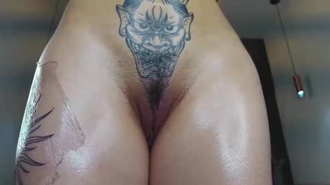 Snapshot of amypalmmer chatting on February 19, 5:49 pm AMMY online show from February 19, 5:49 pm