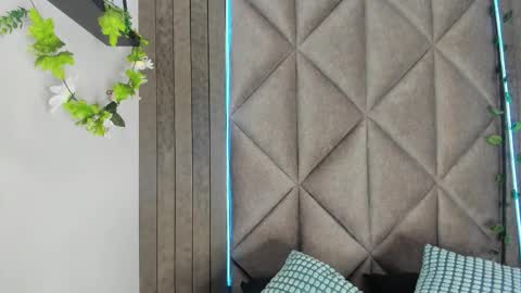 Snapshot of amypalmmer chatting on October 17, 11:24 am AMMY online show from October 17, 11:24 am