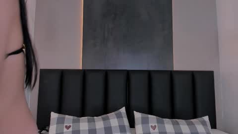 Snapshot of amypalmmer chatting on November 6, 11:44 am AMMY online show from November 6, 11:44 am