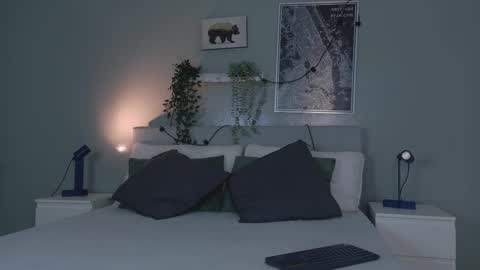 Snapshot of amypalmmer chatting on November 25, 11:43 am AMMY online show from November 25, 11:43 am