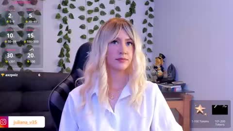 Snapshot of amypond__ chatting on January 8, 8:18 pm Amy online show from January 8, 8:18 pm