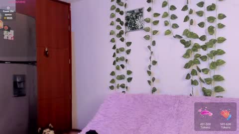 Snapshot of amypond__ chatting on January 31, 4:38 pm Amy online show from January 31, 4:38 pm