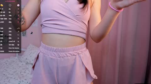 Emily online show from December 12, 4:10 pm