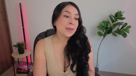 Snapshot of amyross1 chatting on October 10, 5:56 pm Aleja  online show from October 10, 5:56 pm