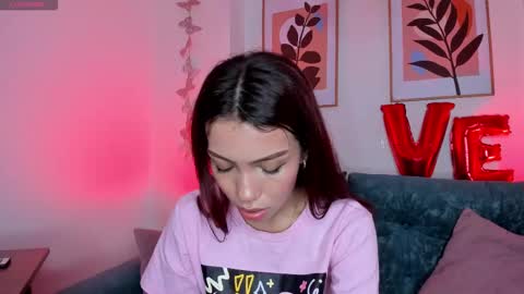 Snapshot of amysc chatting on February 21, 1:55 pm Amy online show from February 21, 1:55 pm