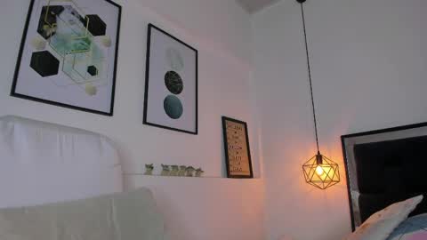 Amy online show from April 16, 12:06 pm