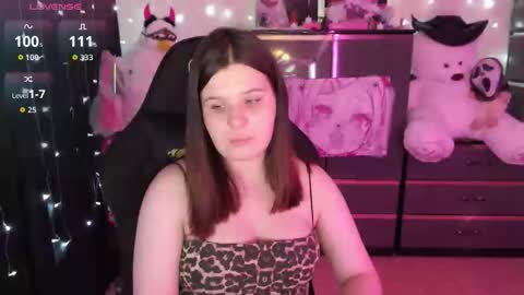 amyvibes online show from October 23, 8:07 pm