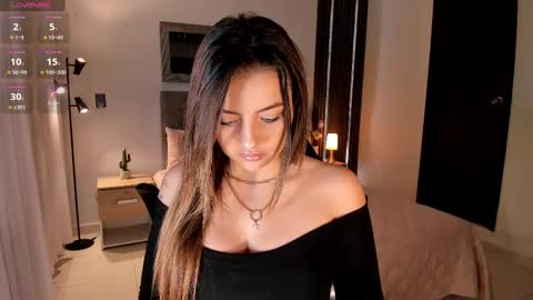    online show from February 25, 11:22 pm