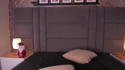 Snapshot of ana_beckett chatting on December 23, 6:16 pm Ana online show from December 23, 6:16 pm