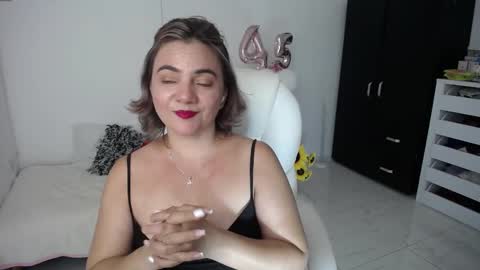  Ana  online show from January 24, 2:49 am