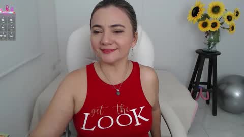 Snapshot of ana_hotmilfx chatting on September 11, 12:11 am ANA online show from September 11, 12:11 am