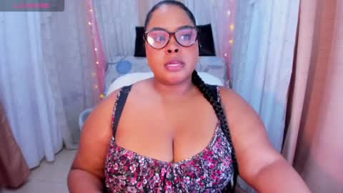 Snapshot of ana_off_alana chatting on October 18, 10:43 pm Ana online show from October 18, 10:43 pm