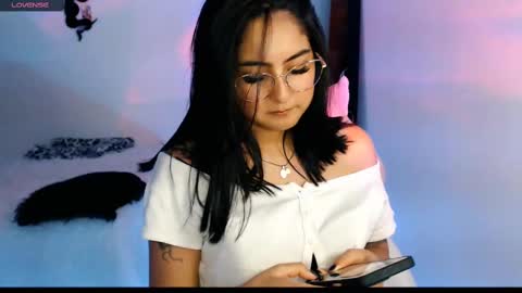 Ana Ricciardi online show from December 6, 3:30 am