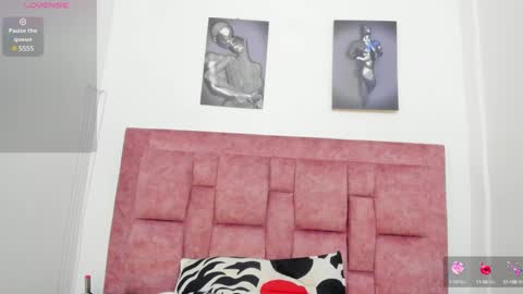 Snapshot of ana_starr chatting on February 25, 10:18 pm Ana online show from February 25, 10:18 pm