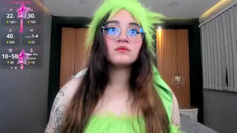 Ana online show from December 24, 6:50 pm