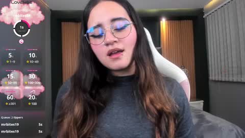 Ana online show from January 9, 11:45 pm