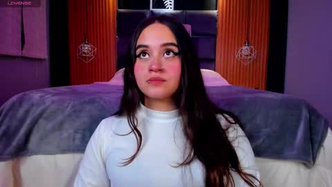 Ana online show from September 9, 9:36 pm