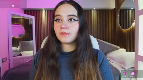 Ana online show from September 30, 7:52 pm