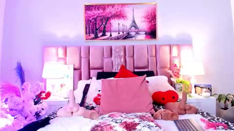 anaa_bellaa online show from November 22, 12:15 pm