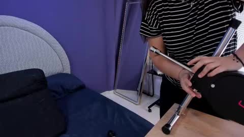 Snapshot of anaa_deep chatting on March 2, 7:23 pm anaa_deep online show from March 2, 7:23 pm