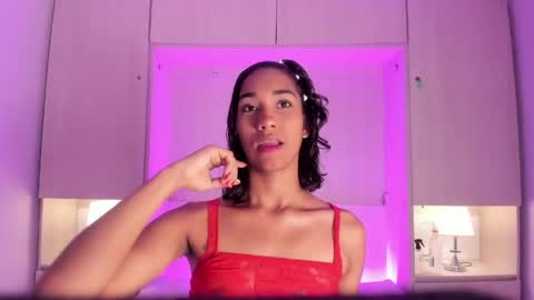 Snapshot of anaacollins_ chatting on May 2, 11:37 am anaacollins_ online show from May 2, 11:37 am