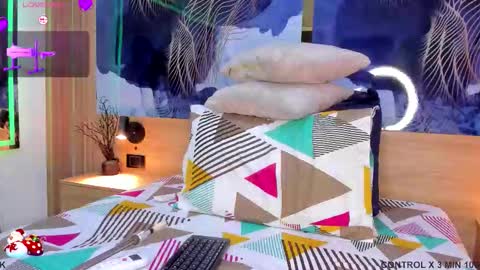 anabacker01 online show from December 16, 7:30 pm