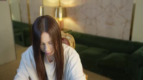 Sweet girls online show from October 5, 2:15 pm