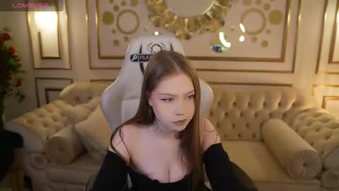 Sweet girls online show from July 23, 11:35 pm