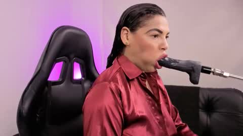 anabel alice gandara  online show from November 6, 8:15 am