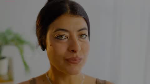 anabelcurvy online show from April 22, 9:11 am