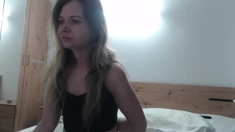 Snapshot of anabellaana11 chatting on July 13, 2:14 am anabellaana11 online show from July 13, 2:14 am