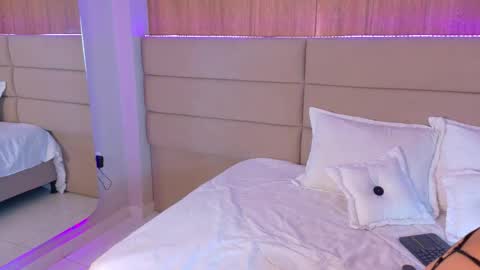 anabelleray online show from September 24, 7:39 pm