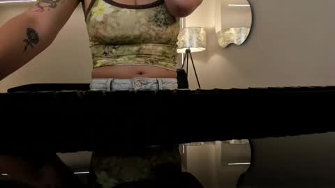 Ana  online show from December 3, 12:14 pm