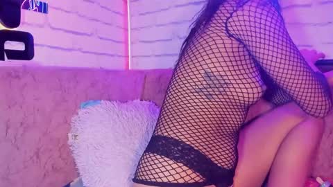 Snapshot of anaelle_bardin chatting on January 31, 10:31 pm Anna online show from January 31, 10:31 pm
