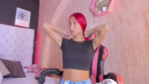 Anahi online show from October 5, 1:53 pm