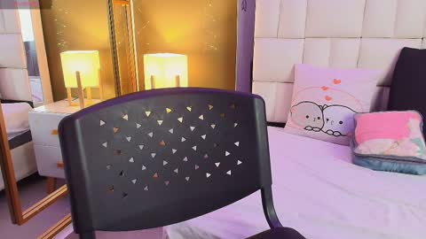 Anahi  online show from September 15, 7:36 pm