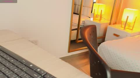 Anahi  online show from November 9, 7:34 pm