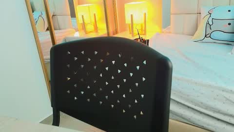 Anahi  online show from November 29, 7:39 pm