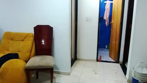 anaids online show from December 8, 11:19 pm