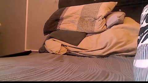 anaiserebel online show from February 14, 6:54 am